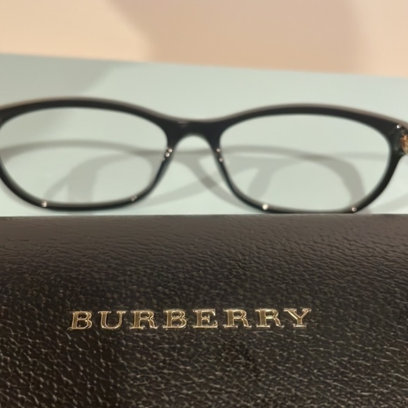 Burberry Non-Prescription Frames - Picture 3 of 8